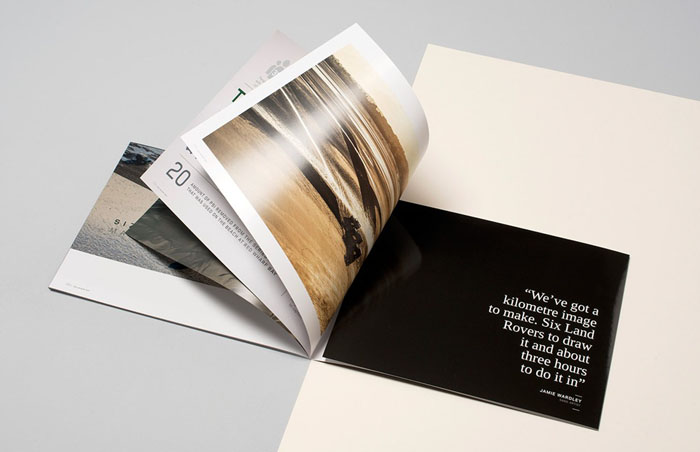 居右排版畫(huà)冊(cè)設(shè)計(jì)